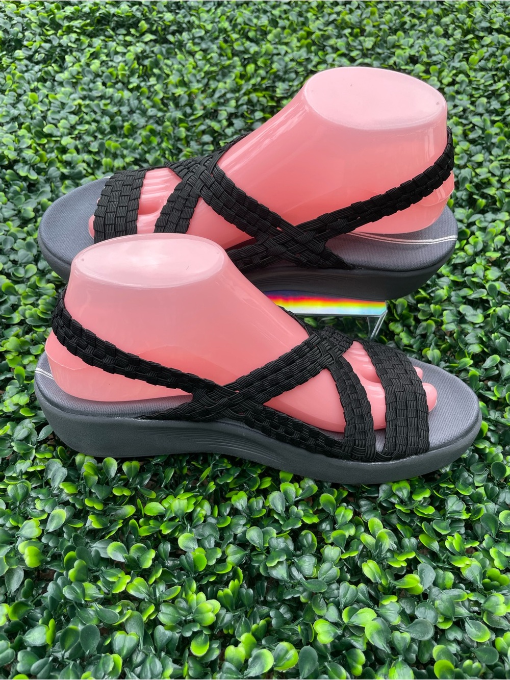E369 easy spirit Black Women's Comfort Sandals, size 8.5
